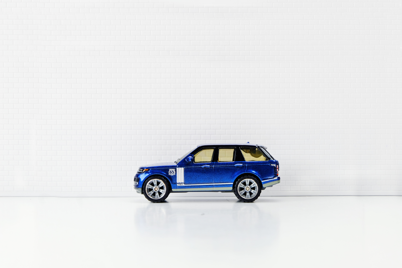 Illustration for article titled Hood Rich: Matchbox 50th Anniversary Superfast Honda S2000 (and Range Rover LWB)